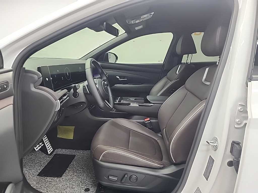 HYUNDAI Tucson - Vista 11