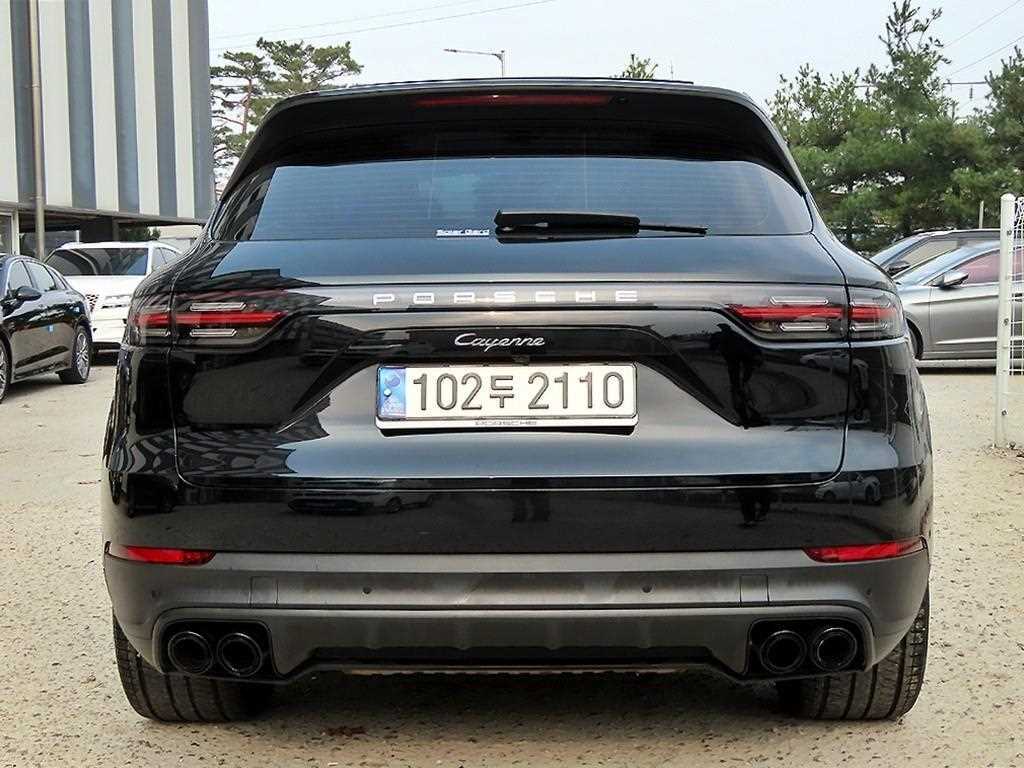 Porsche Cayenne - Vista 4