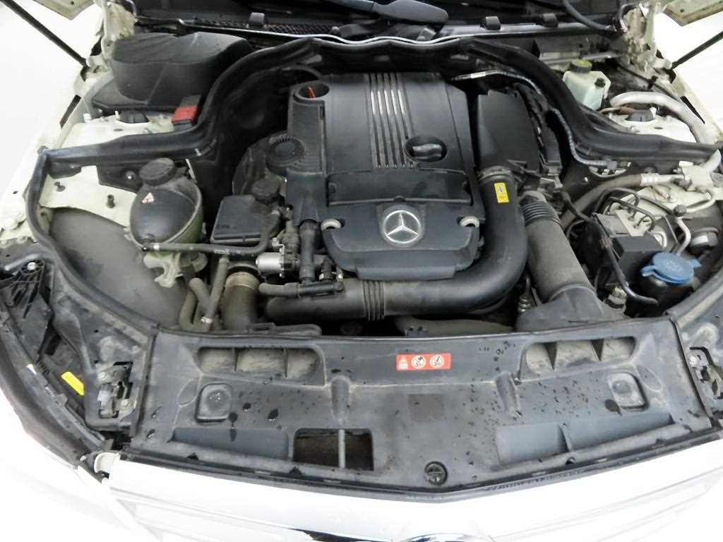 Mercedes Benz C Class 2012 - Importación desde Corea - HF Imports Iquique - Foto 20