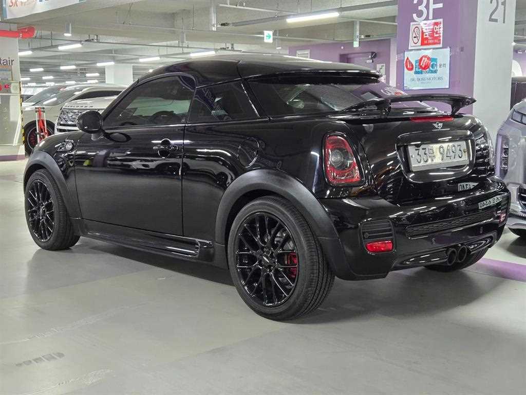 Mini Coupe - Vista 4