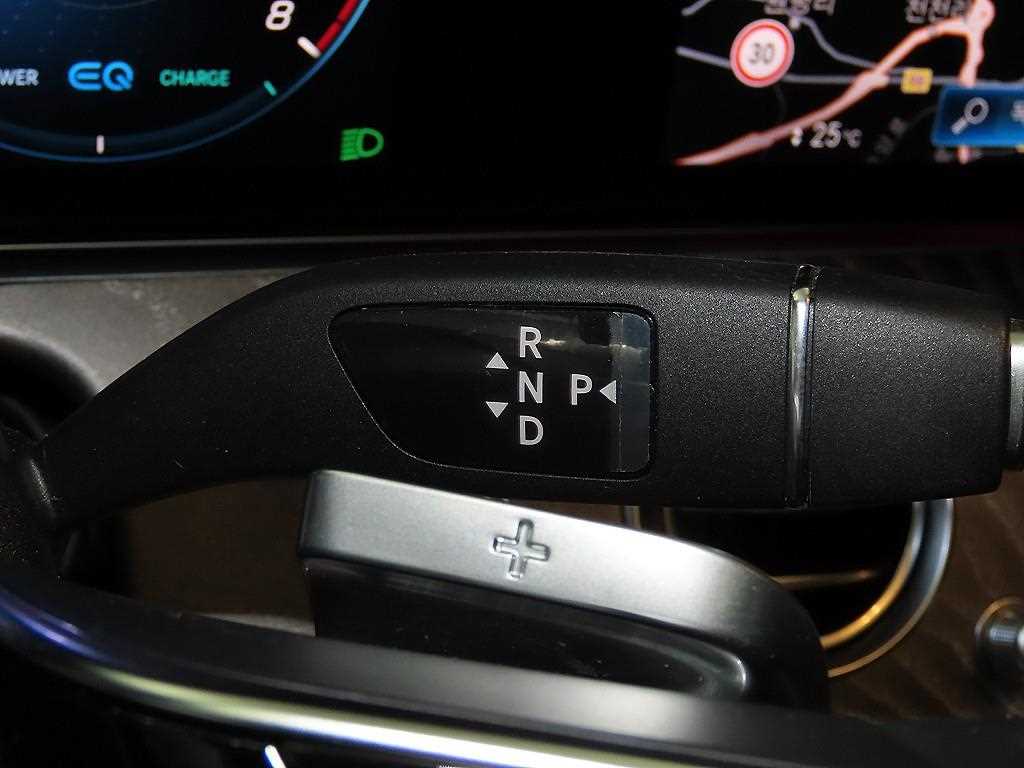 Mercedes Benz E class 2023 Negro - Importación desde Corea - HF Imports Iquique - Foto 13