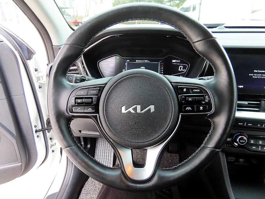 KIA Niro - Vista 8