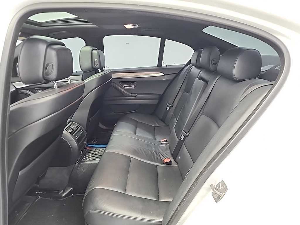 BMW 5 Series - Vista 12