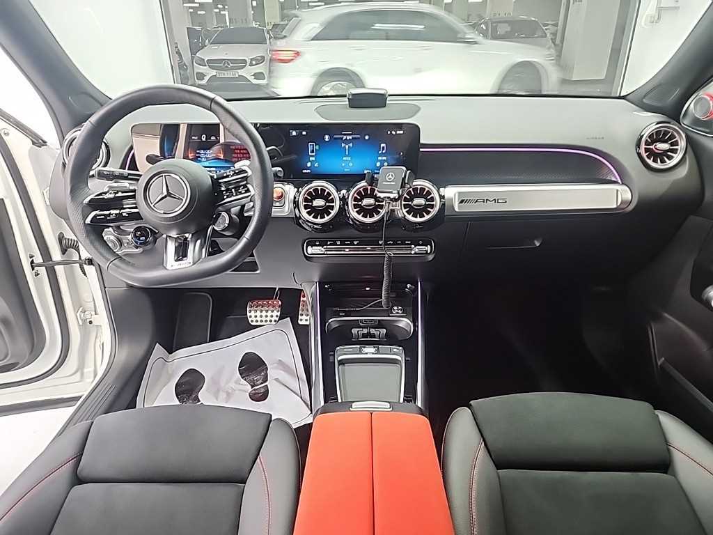 Mercedes Benz GLB Class - Vista 7