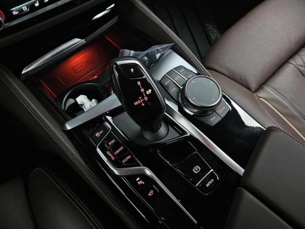 BMW 5 Series - Vista 11