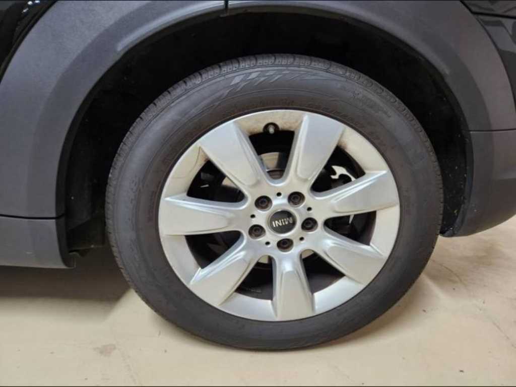 Mini Countryman - Vista 8