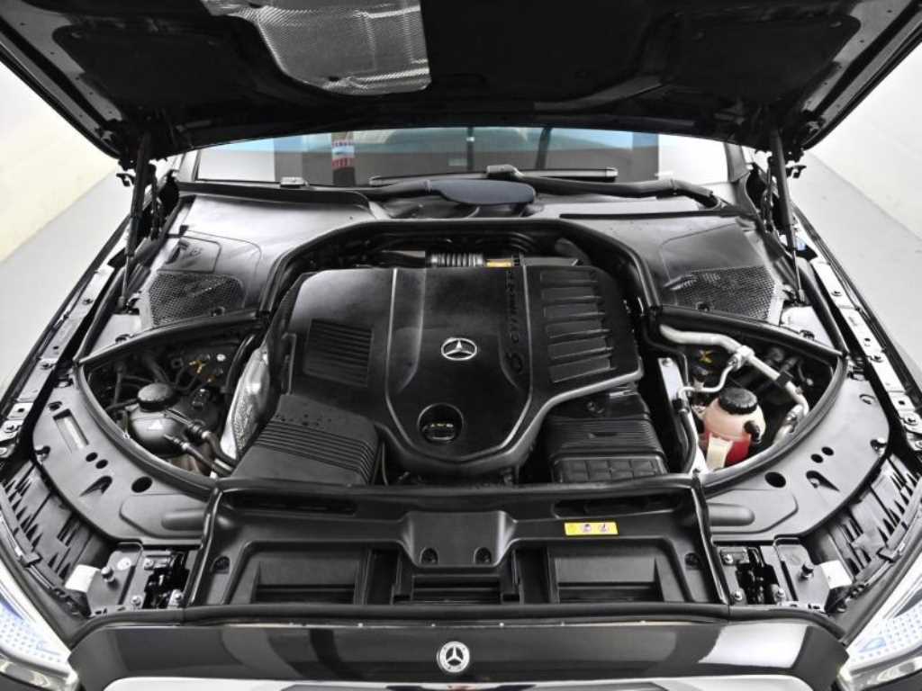 Mercedes Benz S Class - Vista 6