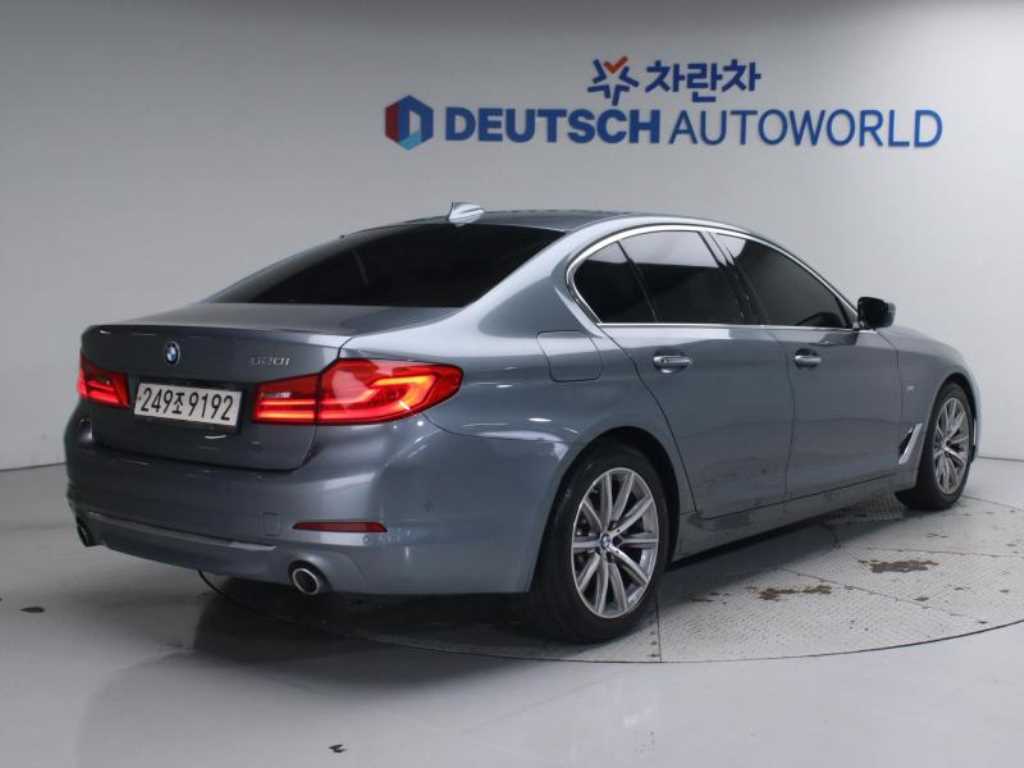 BMW 5 Series - Vista 2