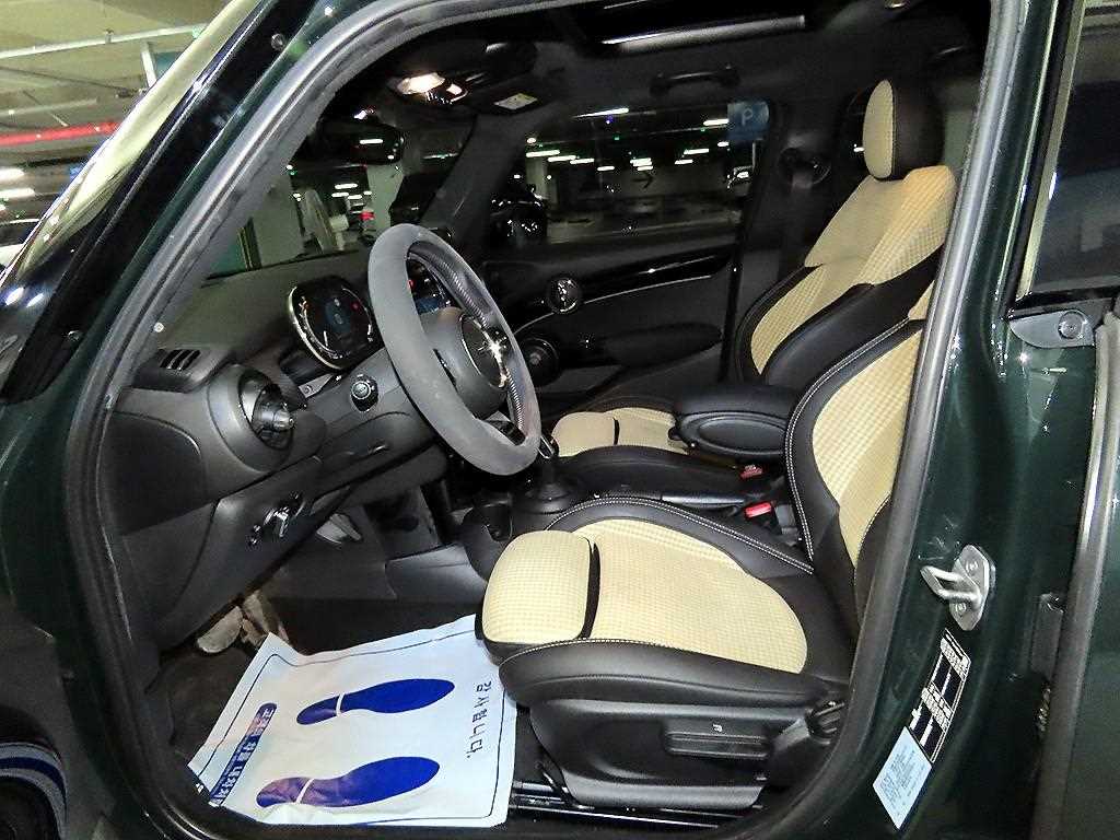 Mini Cooper - Vista 6