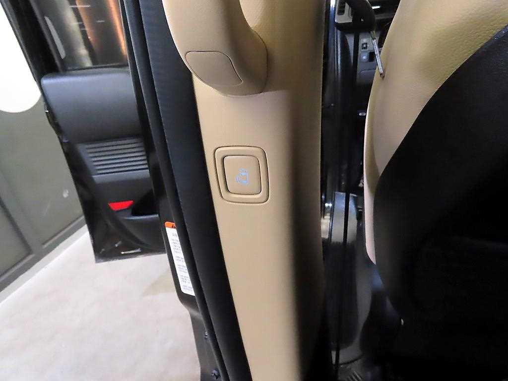 HYUNDAI Staria 2022 Negro - Importación desde Corea - HF Imports Iquique - Foto 16