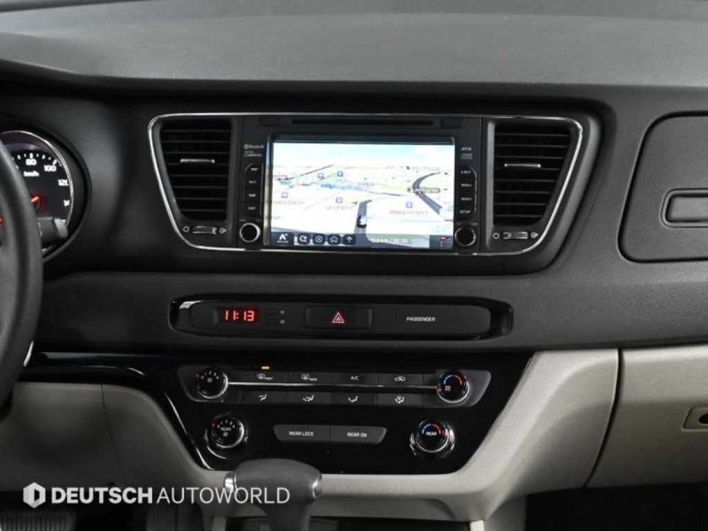 KIA Carnival 2017 - Importación desde Corea - HF Imports Iquique - Foto 14