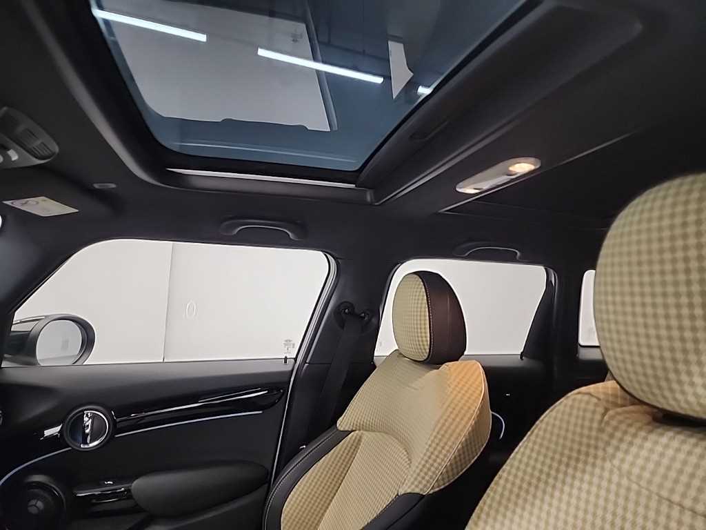 Mini Cooper 2023 Blanco - Importación desde Corea - HF Imports Iquique - Foto 13