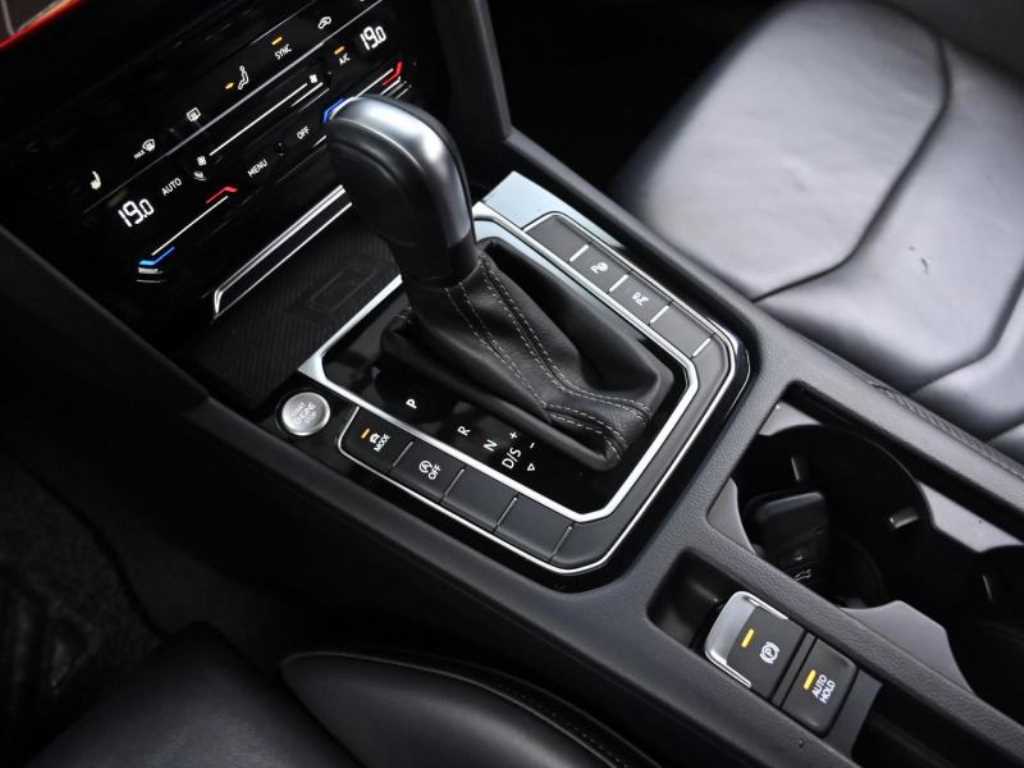 Volkswagen Arteon - Vista 9