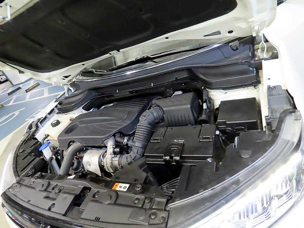 Ssangyong Tivoli 2022 Blanco - Importación desde Corea - HF Imports Iquique - Foto 18