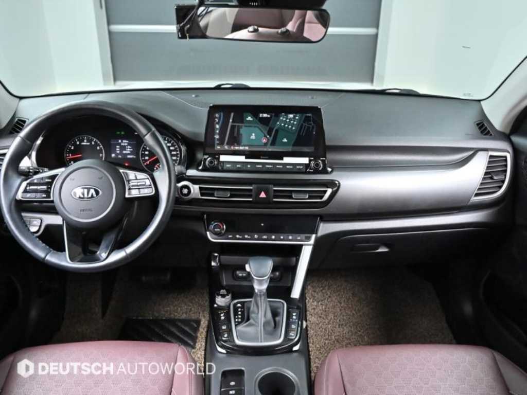 KIA Seltos - Vista 5