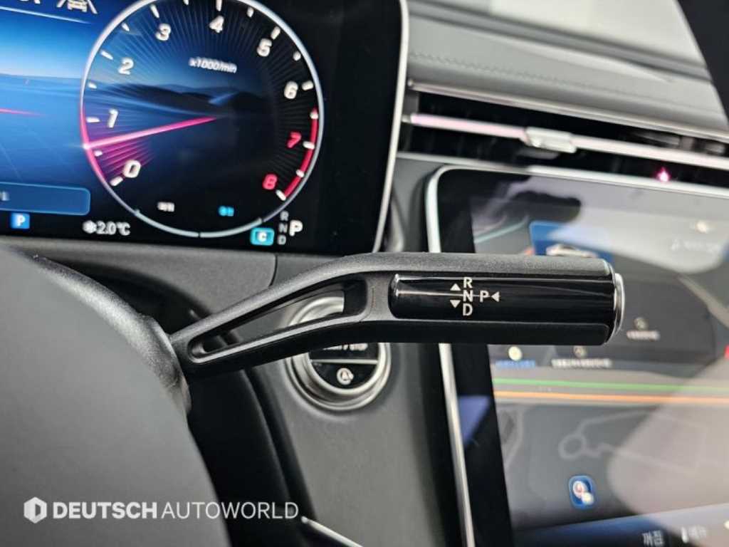 Mercedes Benz E class - Vista 9