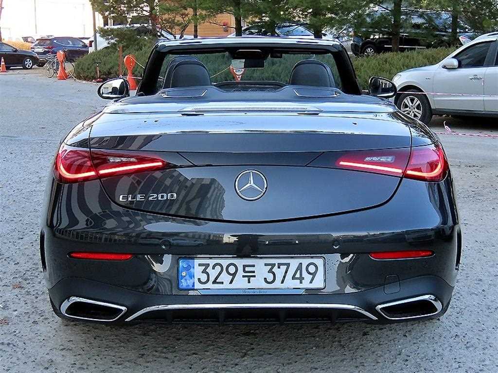 Mercedes Benz CLE Class - Vista 8