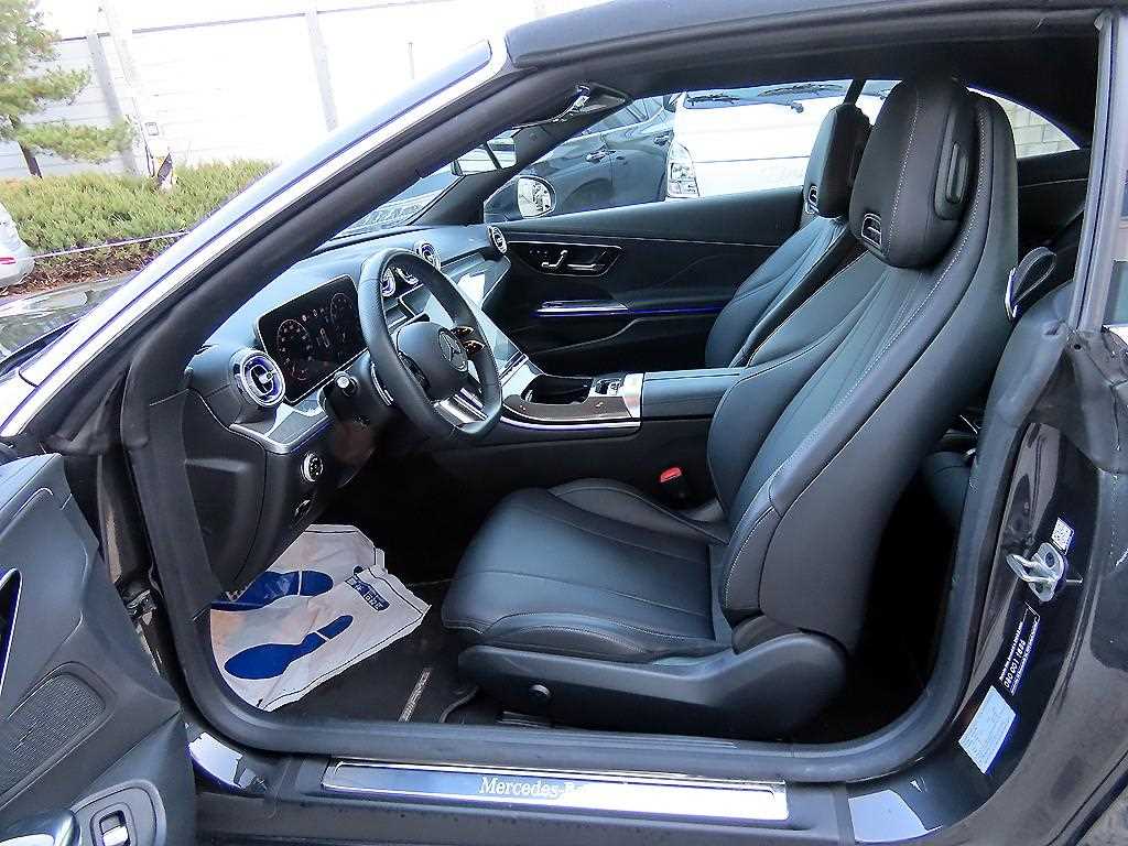 Mercedes Benz CLE Class - Vista 9