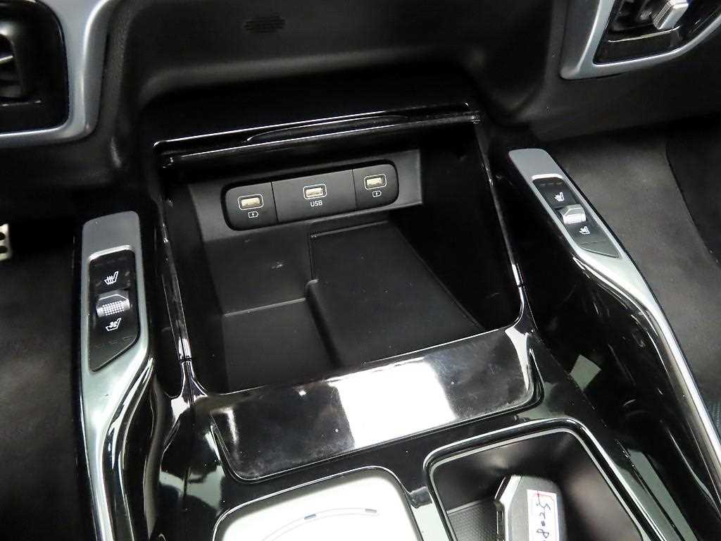 KIA Sorento - Vista 10