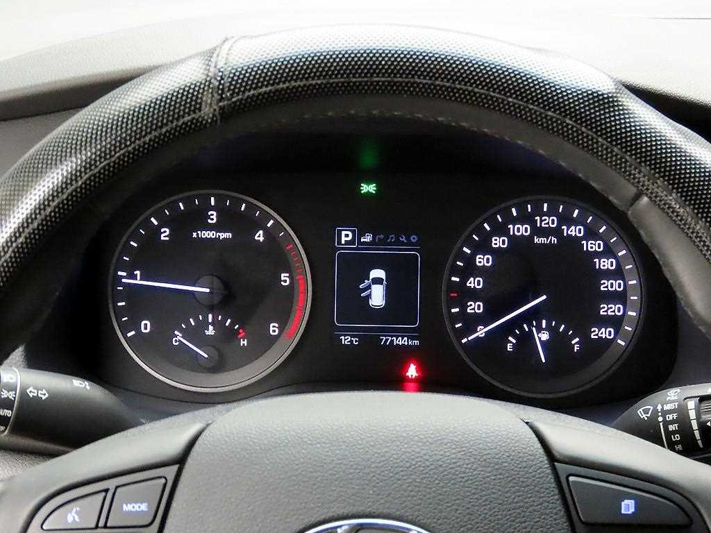 HYUNDAI Tucson - Vista 6