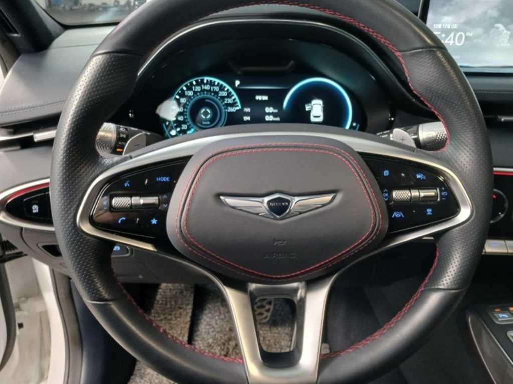 Genesis GV70 - Vista 11