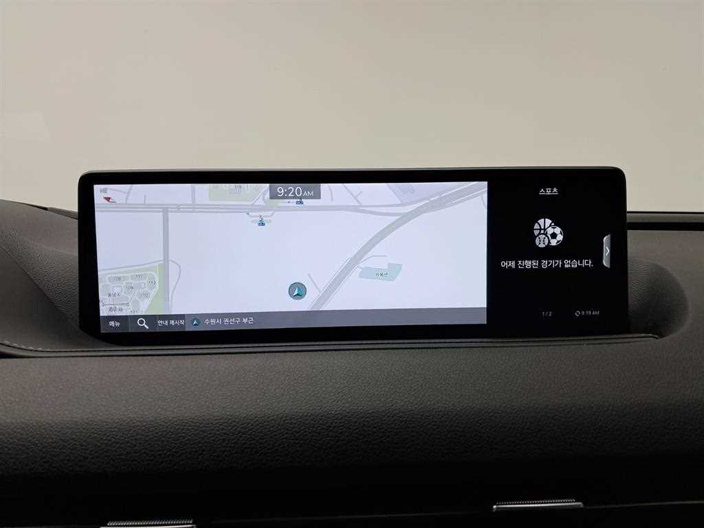 Genesis G80 - Vista 9