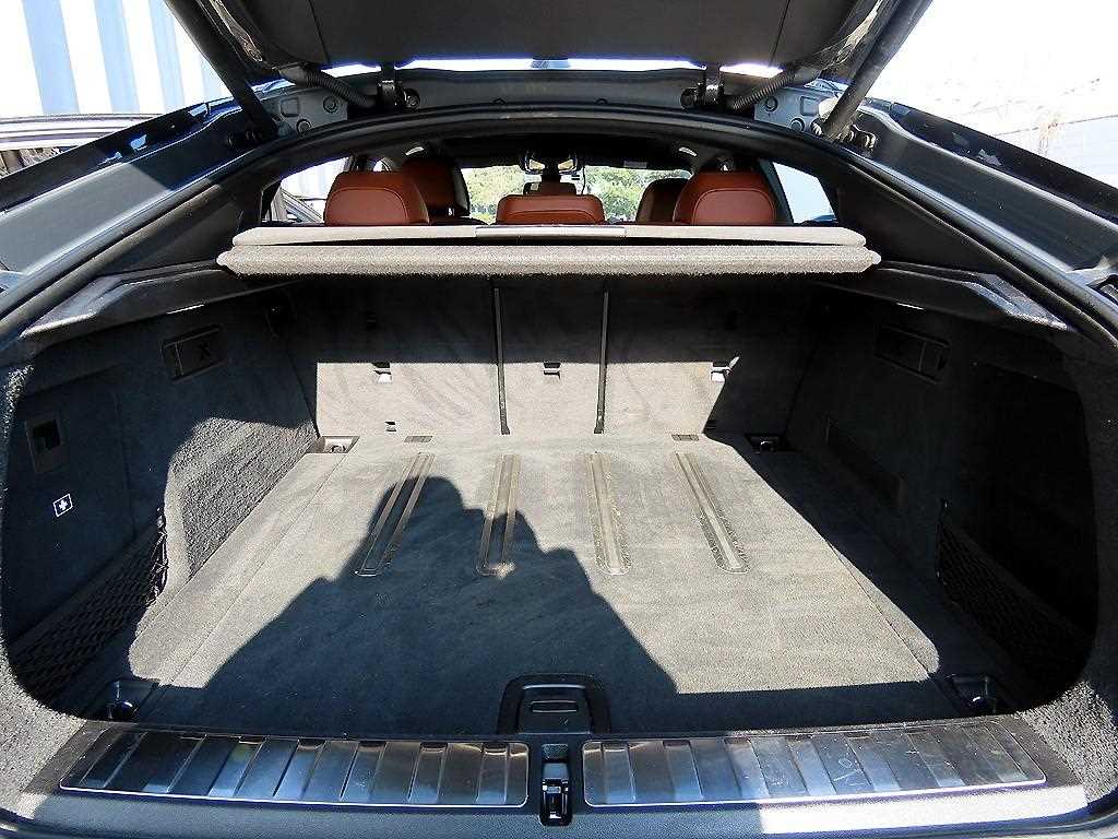 BMW X6 2023 Gris - Importación desde Corea - HF Imports Iquique - Foto 17