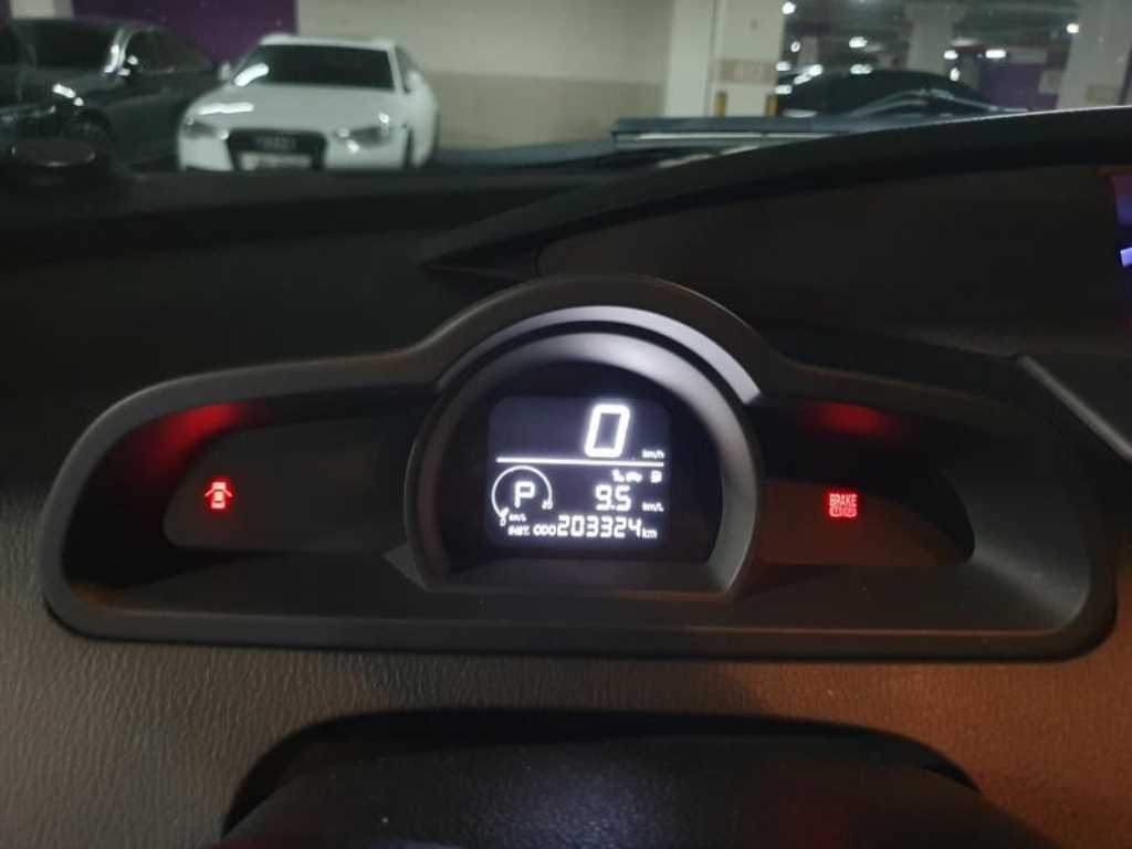 Ssangyong Korando - Vista 9