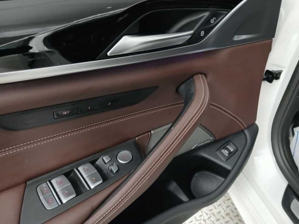 BMW 5 Series 2022 Blanco - Importación desde Corea - HF Imports Iquique - Foto 16