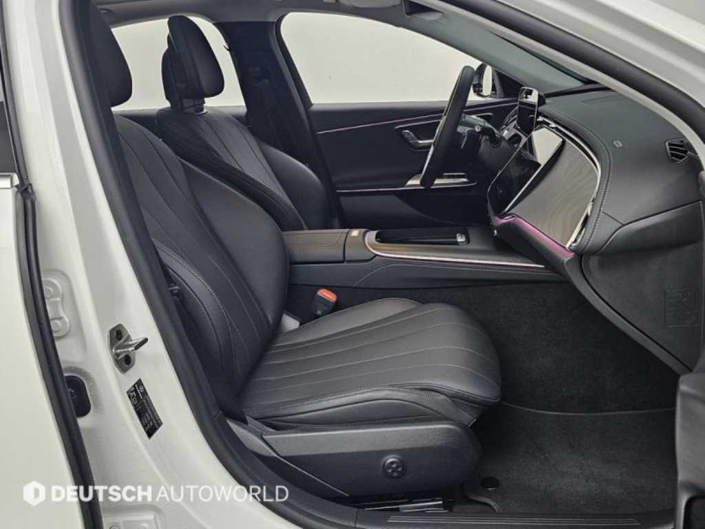 Mercedes Benz E class - Vista 10