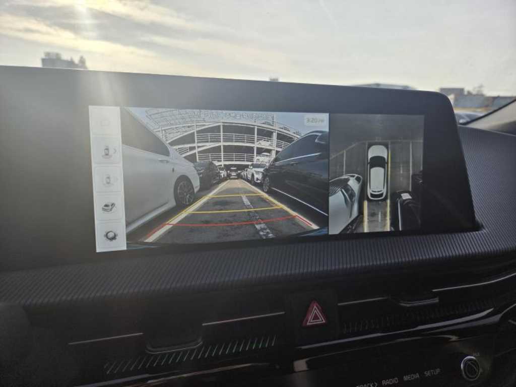 KIA EV6 2023 Blanco - Importación desde Corea - HF Imports Iquique - Foto 14