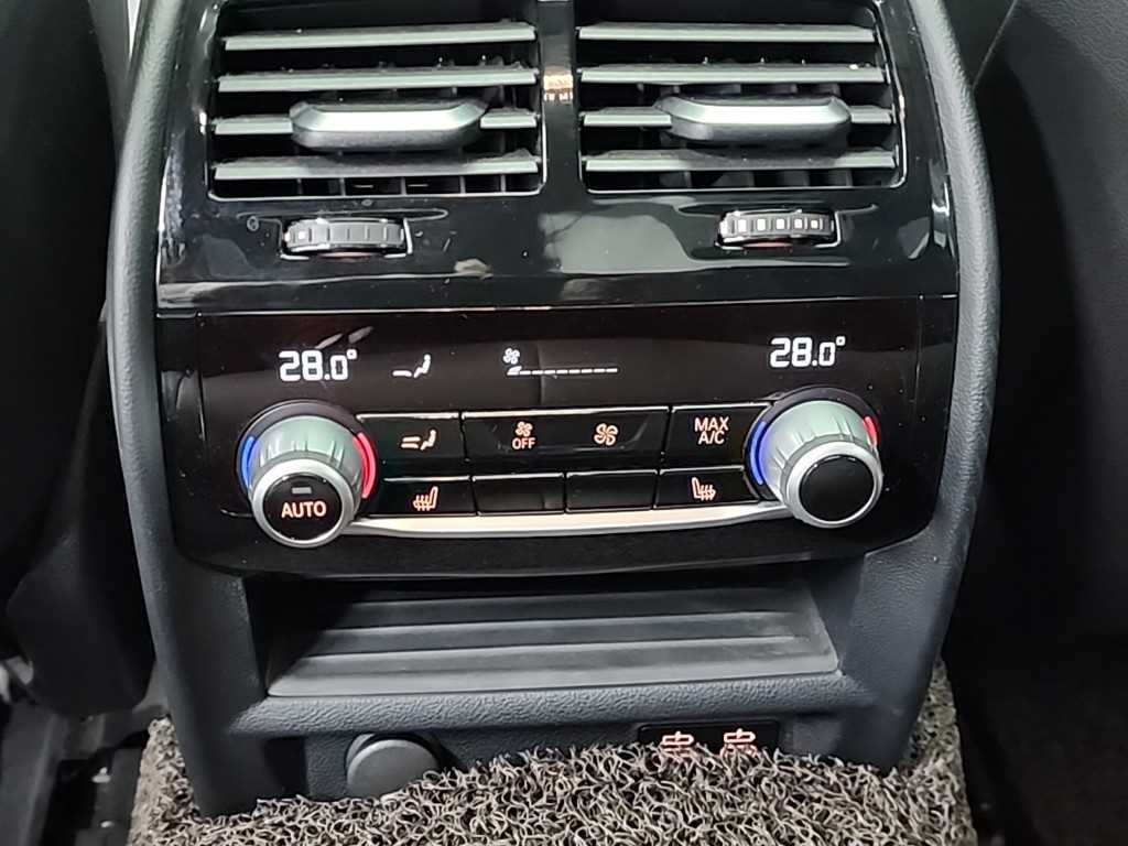 BMW 5 Series 2020 Gris - Importación desde Corea - HF Imports Iquique - Foto 13