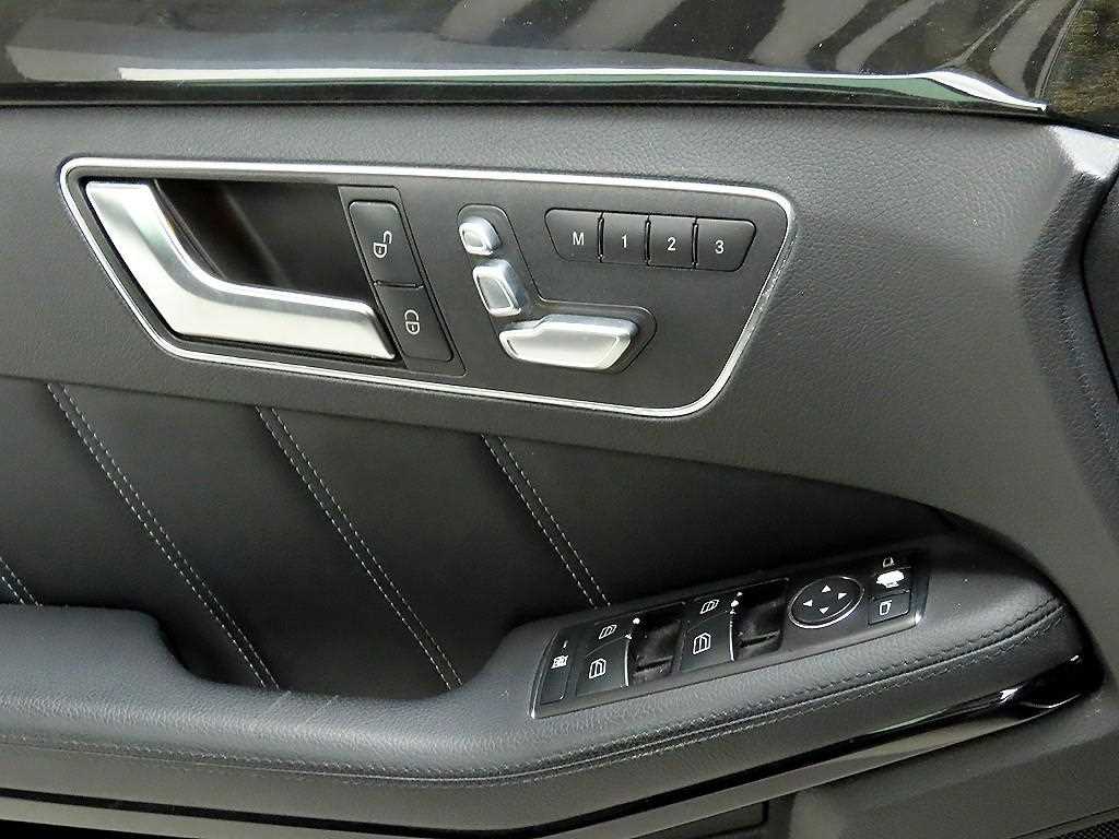 Mercedes Benz E class - Vista 11