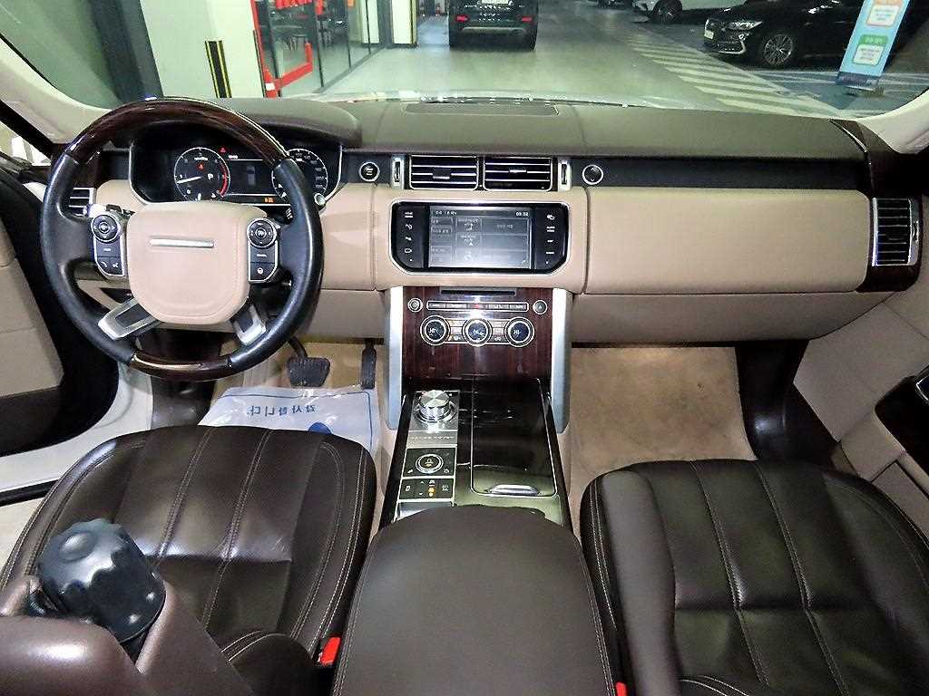 Land Rover Range Rover - Vista 10