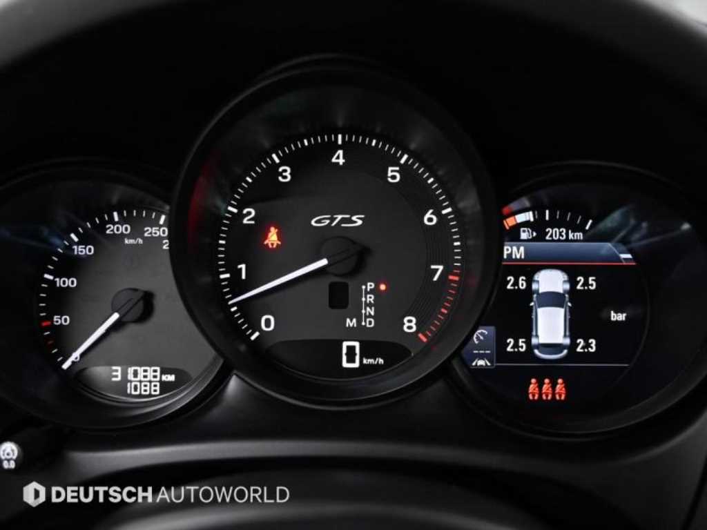 Porsche Macan - Vista 8