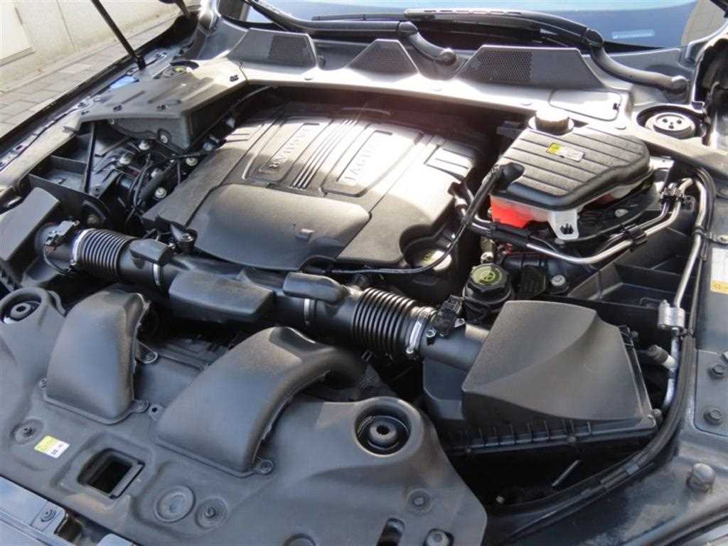 Jaguar XJ 2011 Negro - Importación desde Corea - HF Imports Iquique - Foto 20