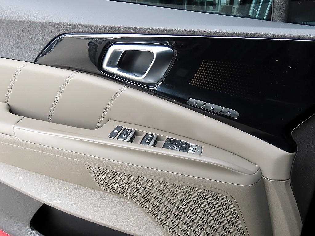 KIA Carnival 2025 Negro - Importación desde Corea - HF Imports Iquique - Foto 13