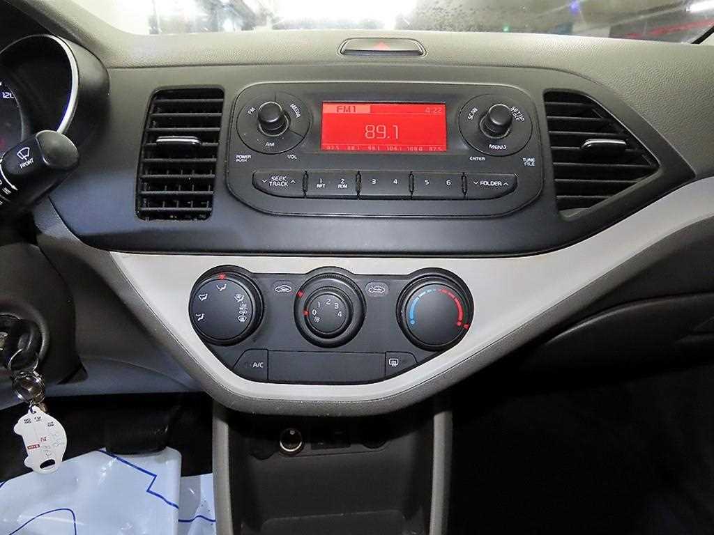 KIA Morning - Vista 10