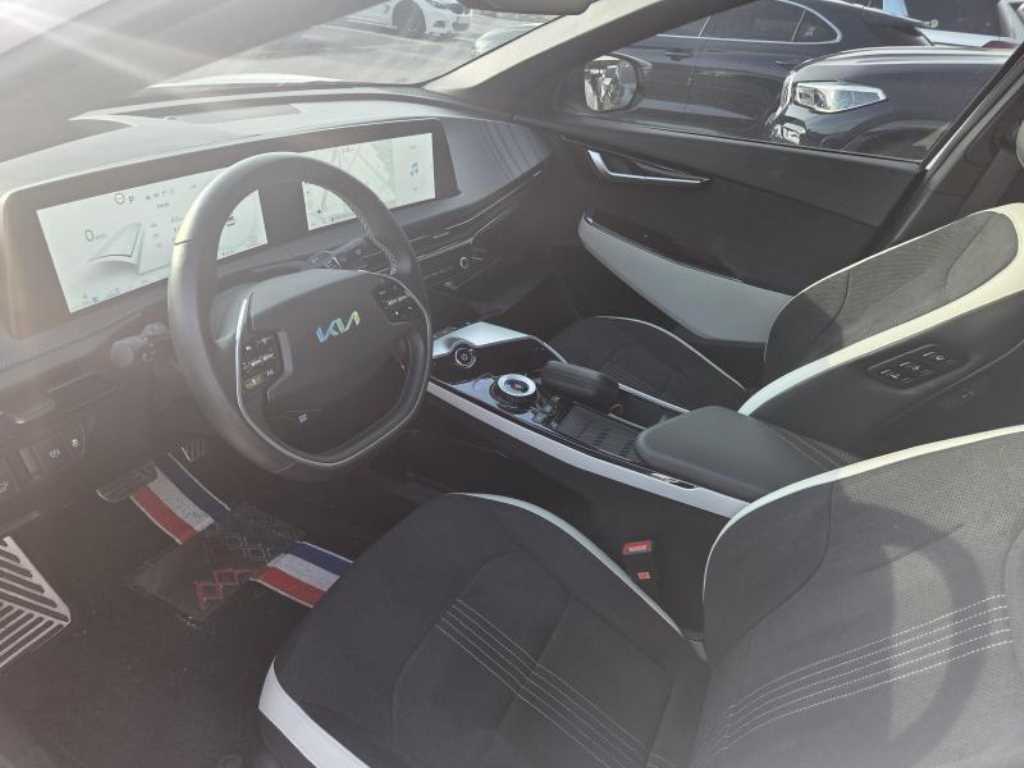 KIA EV6 - Vista 10