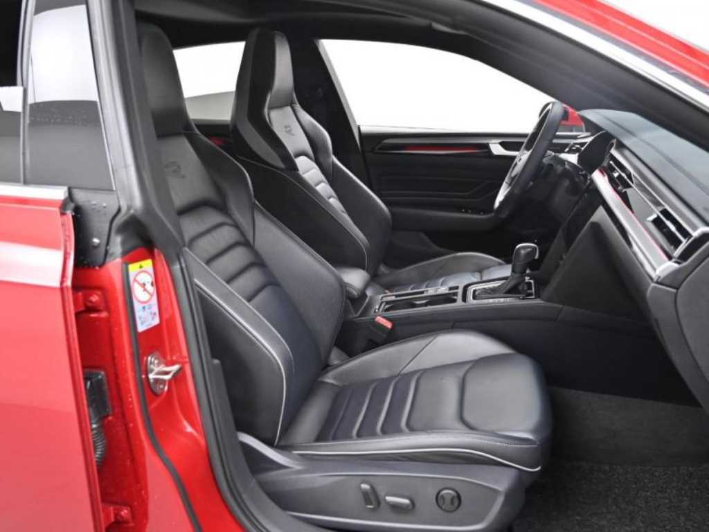 Volkswagen Arteon - Vista 10