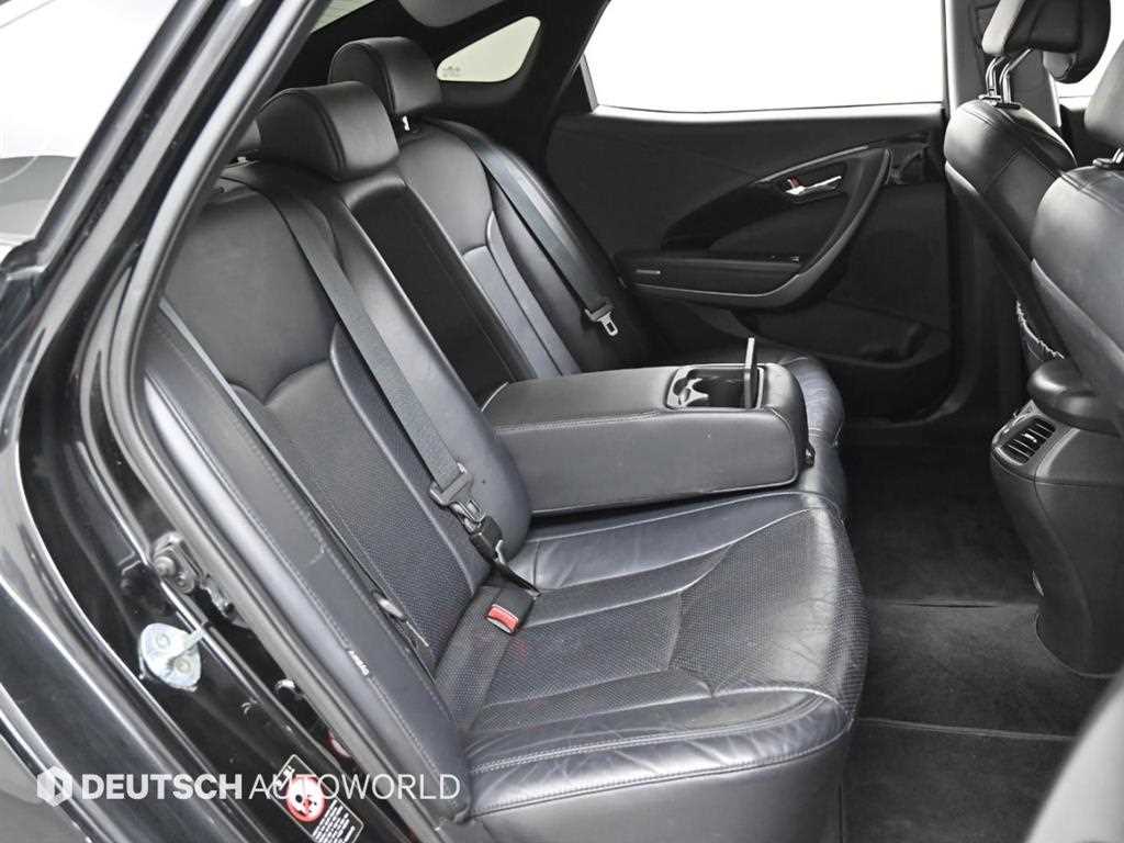 HYUNDAI Grandeur - Vista 12