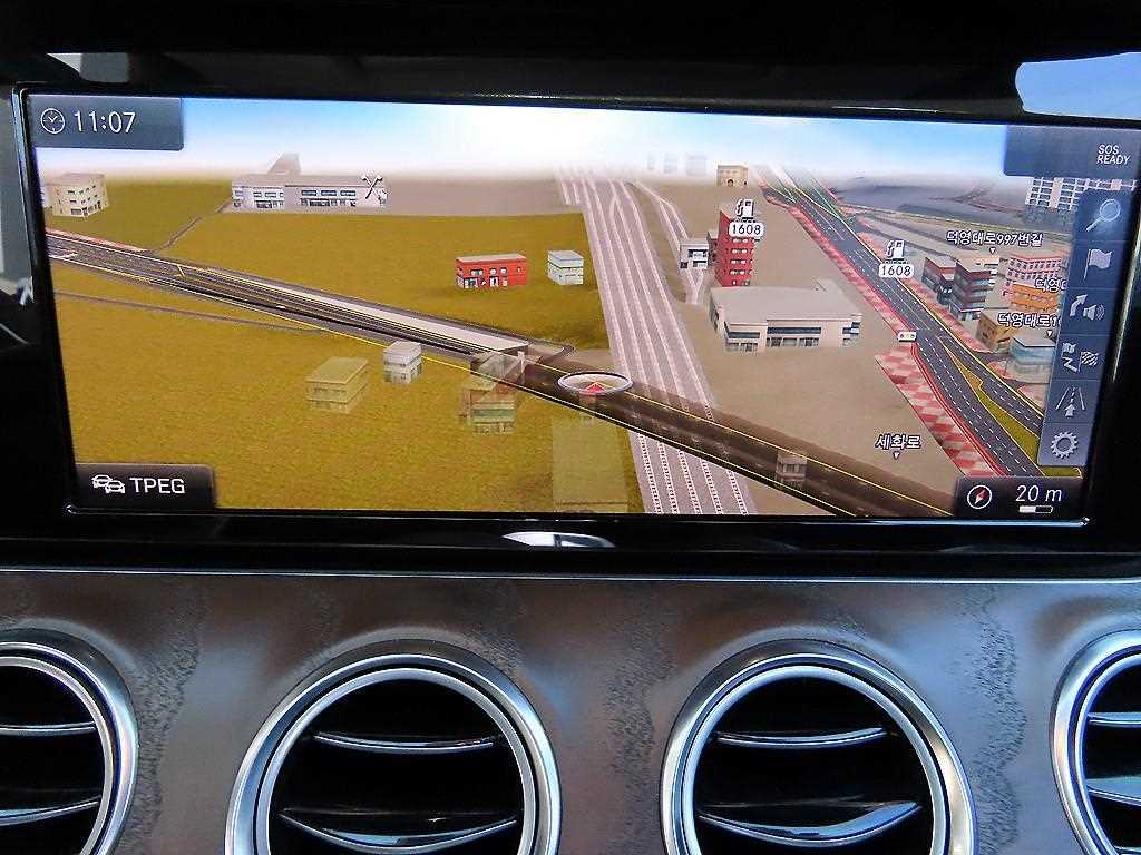 Mercedes Benz E class 2019 Blanco - Importación desde Corea - HF Imports Iquique - Foto 13