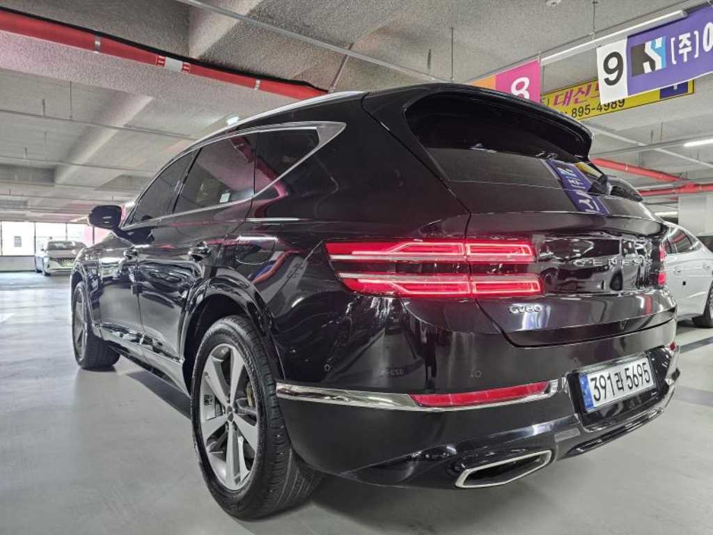 Genesis GV80 - Vista 4