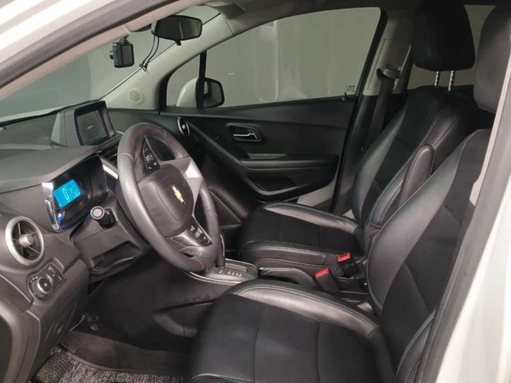 Chevrolet Trax - Vista 7