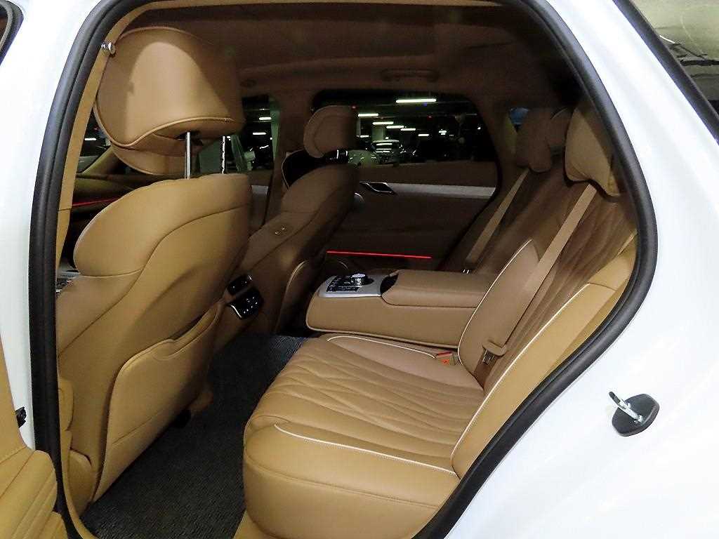 Genesis G80 - Vista 7