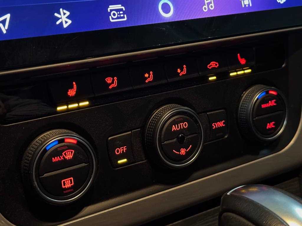 Volkswagen Passat 2018 Blanco - Importación desde Corea - HF Imports Iquique - Foto 17