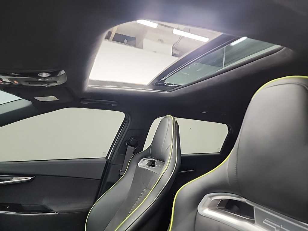 KIA EV6 2023 Blanco - Importación desde Corea - HF Imports Iquique - Foto 15