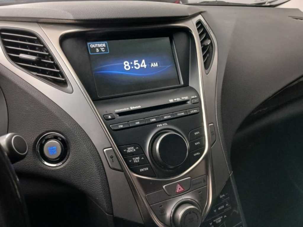 HYUNDAI Grandeur 2011 Negro - Importación desde Corea - HF Imports Iquique - Foto 14