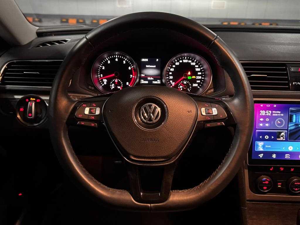 Volkswagen Passat - Vista 11