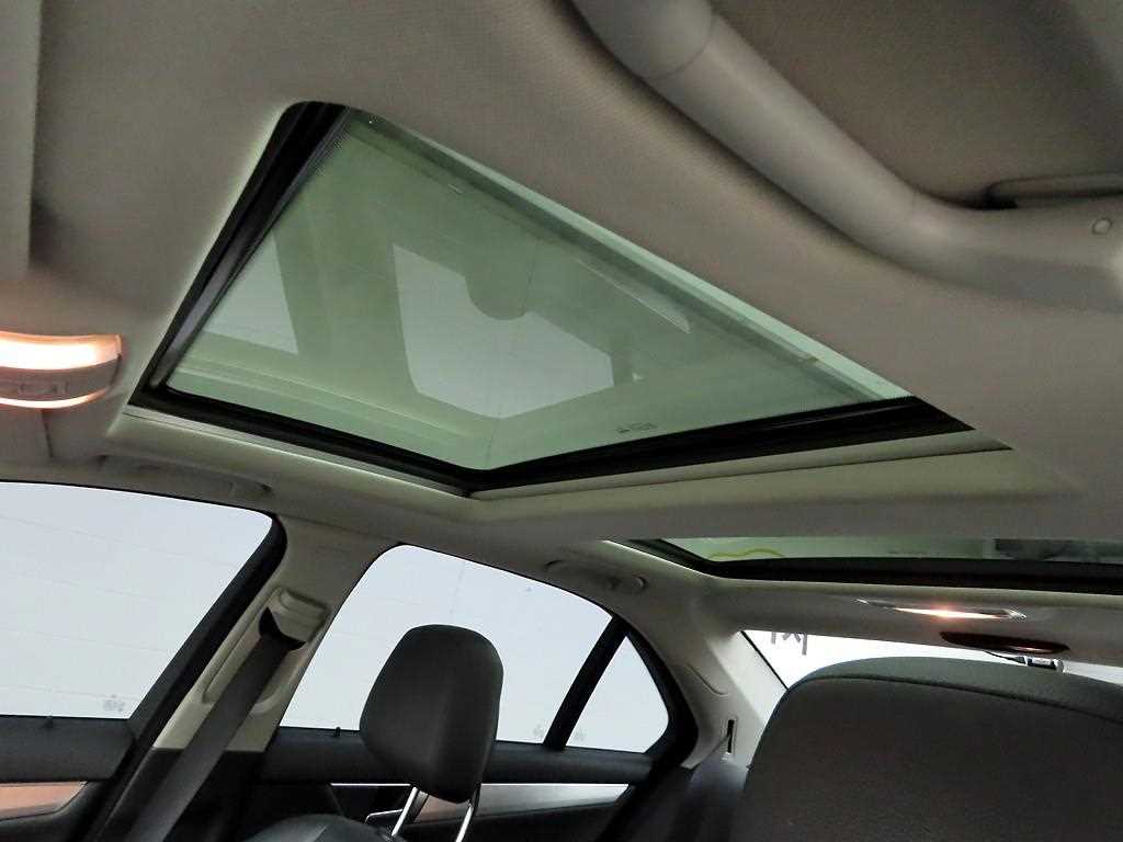 Mercedes Benz C Class 2012 - Importación desde Corea - HF Imports Iquique - Foto 17